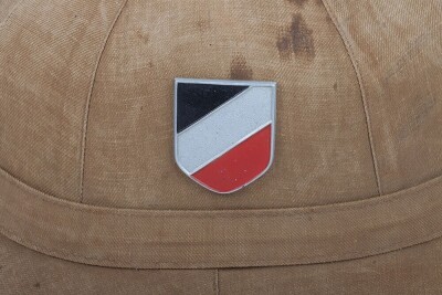 WW2 German Luftwaffe Tropical Pith Helmet - 6