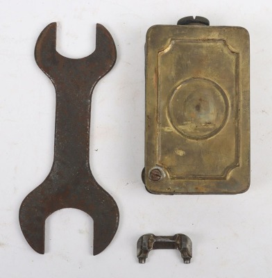 WW2 German MG34/42 Machine Gunners Tool Pouch and Tools. - 5