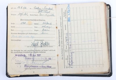 WW2 German Soldbuch Grouping to Gefr. Karl Becker, Festungs-Bataillon 923 and later Panzergrenadier-Regiment 12 - 4