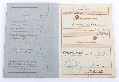 WW2 German Wehrpass to Uffz. Heinrich Wiele, Flak-Btl. 605, later service in Afrika - 3