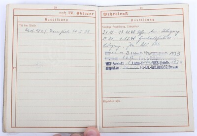 WW2 German Wehrpass to Uffz. Heinrich Wiele, Flak-Btl. 605, later service in Afrika - 11