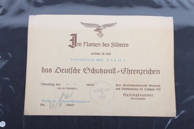 Luftwaffe Award Document Grouping to Uffz. P. Pawlik, Air Gunner of 1.(F)/124 - 8