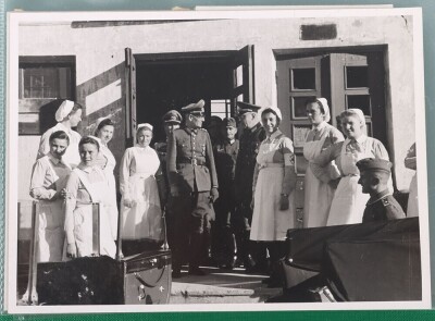 Interesting Grouping of Private Photographs from Generaloberst Frhr von Weichs Inspecting a Command Post and Hospital on the Eastern Front - 9