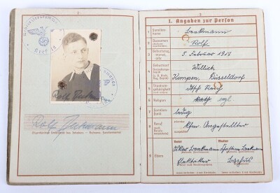 Wehrpass to Uffz. Rolf Lindemann, Iron Cross 2nd Class recipient, Aufkl&auml;rungs-Abt 8, Panzer Reconnaissance unit - 4