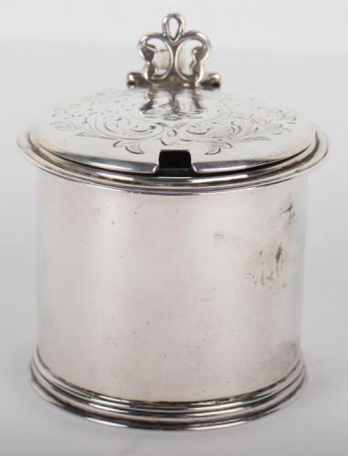 A Victorian silver mustard pot, William Evans, London 1864
