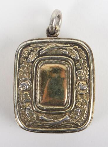 A charming George III silver gilt vinaigrette, John Thropp, Birmingham 1814