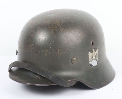 WW2 German Army (Heer) M-40 Single Decal Steel Combat Helmet