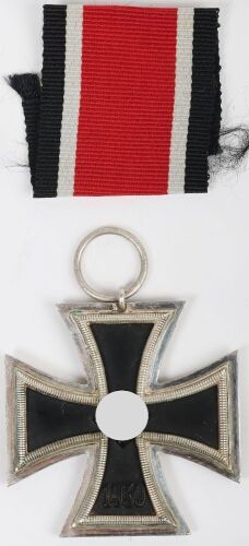 1939 Iron Cross 2nd Class by Arbeitsgemeinschaft f&uuml;r Heeresbedarf in der Graveur & Ziselierinnung, Berlin 23 with Meybauer Core