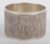 A modern silver napkin ring with textured body, Wakely & Wheeler, London modern - 2