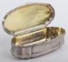 A large Continental oval snuff box - 6