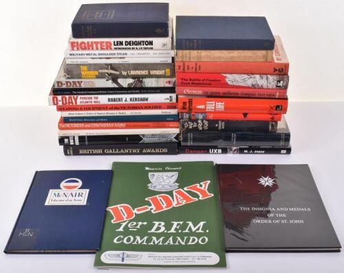 Quantity of Books on Militaria Collecting and Military History, various titles and subjects. Mostly all hardbacks. (28 items)