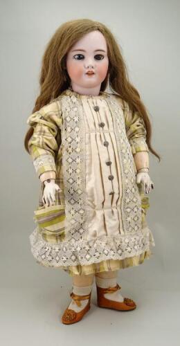 DEP bisque head doll, German for the French market, circa 1900,