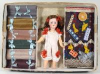 Rare boxed Simon & Halbig 1079 ‘The Little Dressmaker’, German circa 1905,