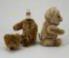 Two Schuco miniature mohair Teddy bears, 1930s/50s, - 2