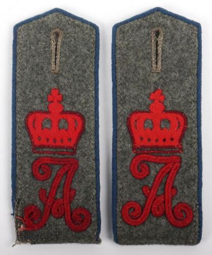 Matched Pair of WW1 German Konigin Augusta Garde Grenadier Regiment Nr 4 M-15 Shoulder Straps