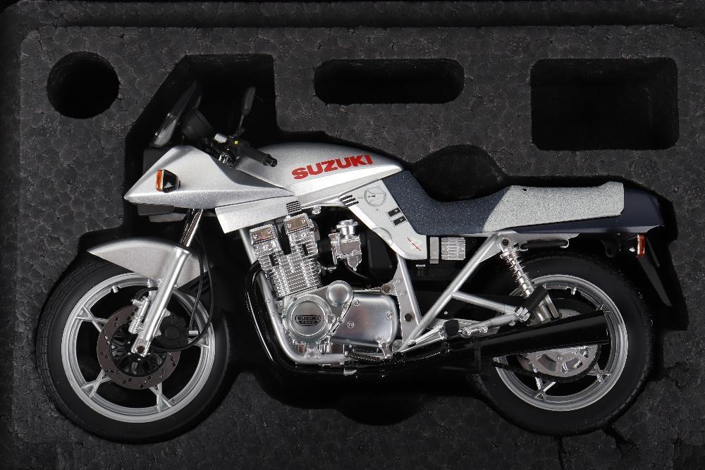 WITSマイルストーン 1/12 カワサキ GSX1100S AUTOart WITSマイルストーン 1/12 カワサキ GSX1100S AUTOart AUTOart