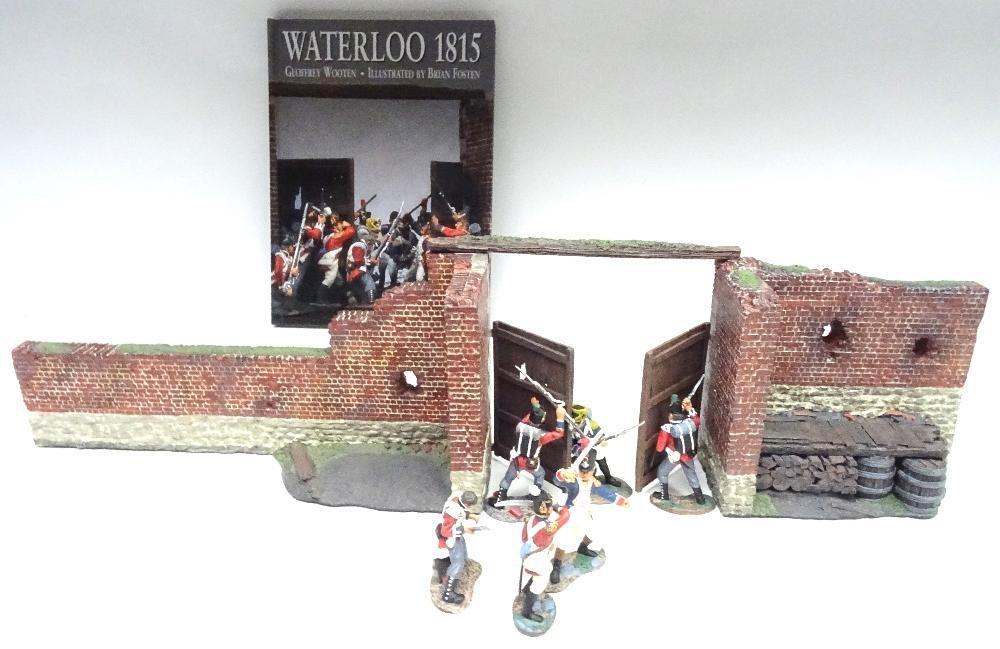 Britains Battle of Waterloo 00148 Hougoumont North Gate Diorama