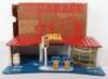 Boxed Playcraft N155 Shell Garage