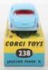 Corgi Toys 238 Jaguar Mark X Saloon - 4