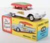 Corgi Toys 430 Ford Thunderbird Bermuda Taxi - 2