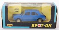 Tri-ang Spot On Model 262 Morris 1100 dark blue body