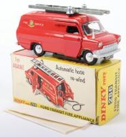 Dinky Toys 286 Ford Transit Fire Appliance
