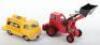 Dinky Toys 437 Muir-Hill 2 wheel Loader &lsquo;Taylor Woodrow&rsquo; with rare black shovel - 3