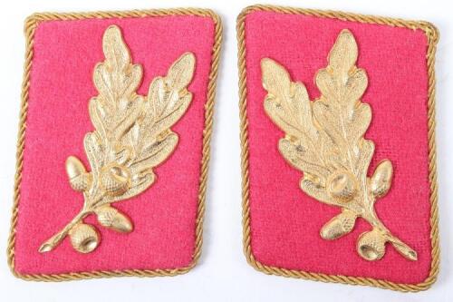 Third Reich SA (Sturmabteilung) Gruppe Ostland SA-Oberfuhrer Tunic Collar Tabs