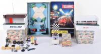 Boxed Scalextric MM/A239 Track & Pit Lights