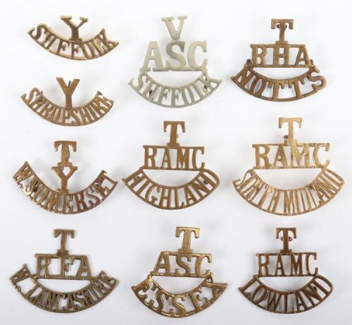 Grouping of British WW1 Shoulder Titles