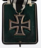 WW1 1914 Iron Cross 2nd Class in Presentation Case