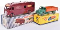 Dinky Supertoys 981 Horse Box