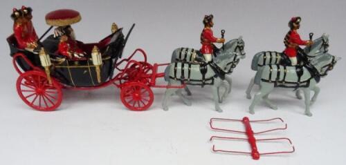 Marlborough 1903 Delhi Durbar set D59, General Officers in State Landau with four horse team and Attendants in original box (Condition Excellent, carriage body loose, box Good) (9)