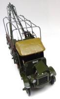 Toy Army Workshop Peerless Recovery Vehicle tundra finish, open bonnet (Condition Excellent) (1)