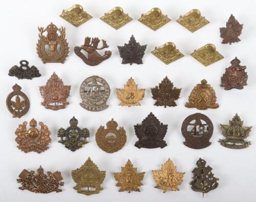 Quantity of Canadian Collar Badges