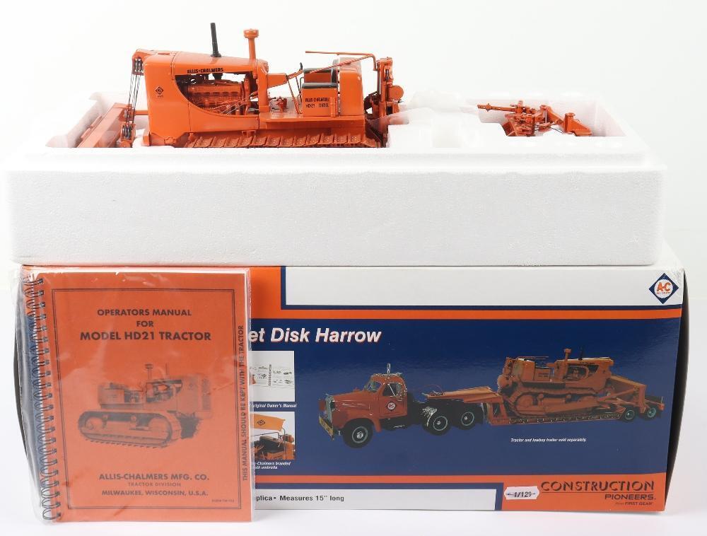 Construction Pioneers from First Gear a 1:25 scale Diecast model Allis-Chalmers  HD-21 Crawler