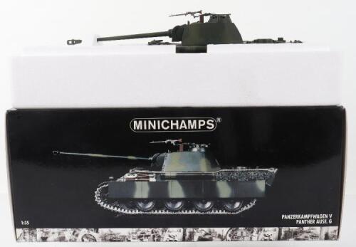 Minichamps 1:35 scale model Panzerkampfwagen V Panther AUSF. G Tank