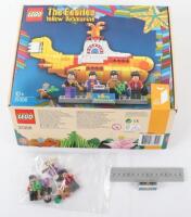 Lego ideas Set 21306 “The Beatles Yellow Submarine”
