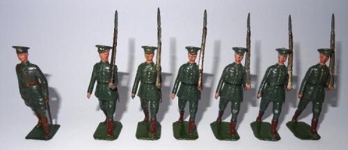 Britains set 1603, Irish Free State Infantry at the slope with Officer in peak caps (Condition Good, one man missing) 1938 (7)