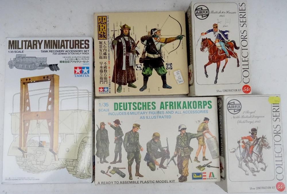 Historex twenty-five plastic Napoleonic figure kits