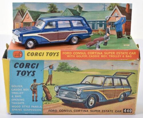 Corgi Toys 440 Ford Cortina Super Estate Car