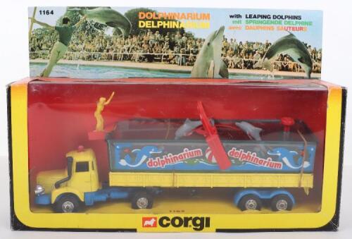 Corgi Toys 1164 Berliet Dolphinarium