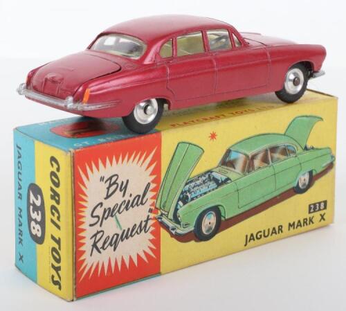 Corgi Toys 238 Jaguar Mark X