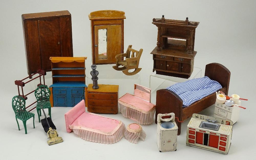 Collectors dolls online house furniture