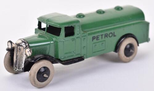 Dinky Toys 25d Petrol Wagon &lsquo;Petrol&rsquo;