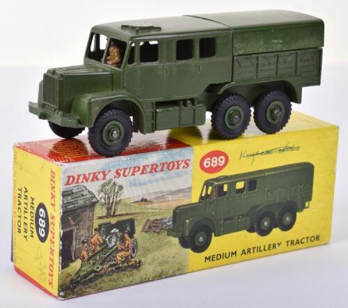 Dinky Supertoys ミディアムアーティラリートラクター Dinky Supertoys 689 Medium Artillery Tractor