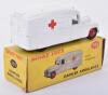 Dinky Toys 253 Daimler Ambulance with windows - 2