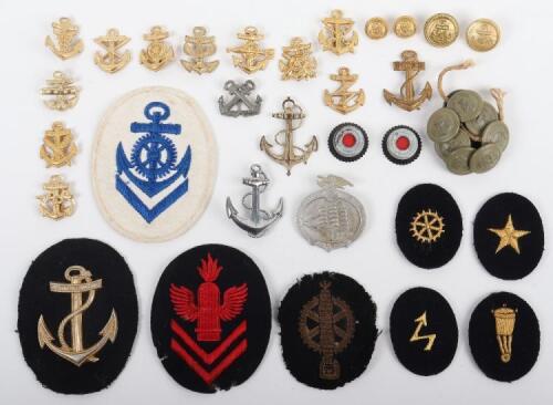 Grouping of WW2 German Kriegsmarine Insignia