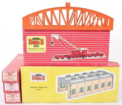 Hornby Dublo 00 Gauge Boxed 5005 Engine Shed Kit (2 Road)- Boxed 4620 Breakdown Crane