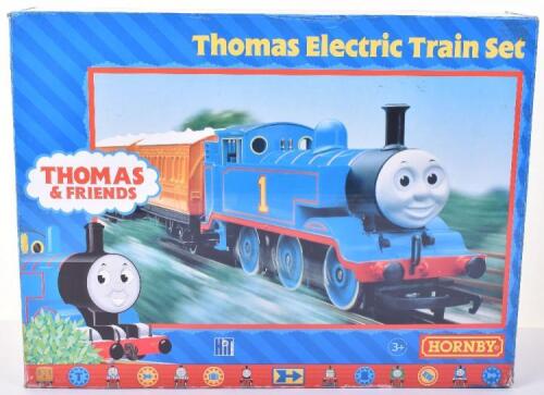 Hornby 00 Gauge Thomas The Tank Electric Train Set